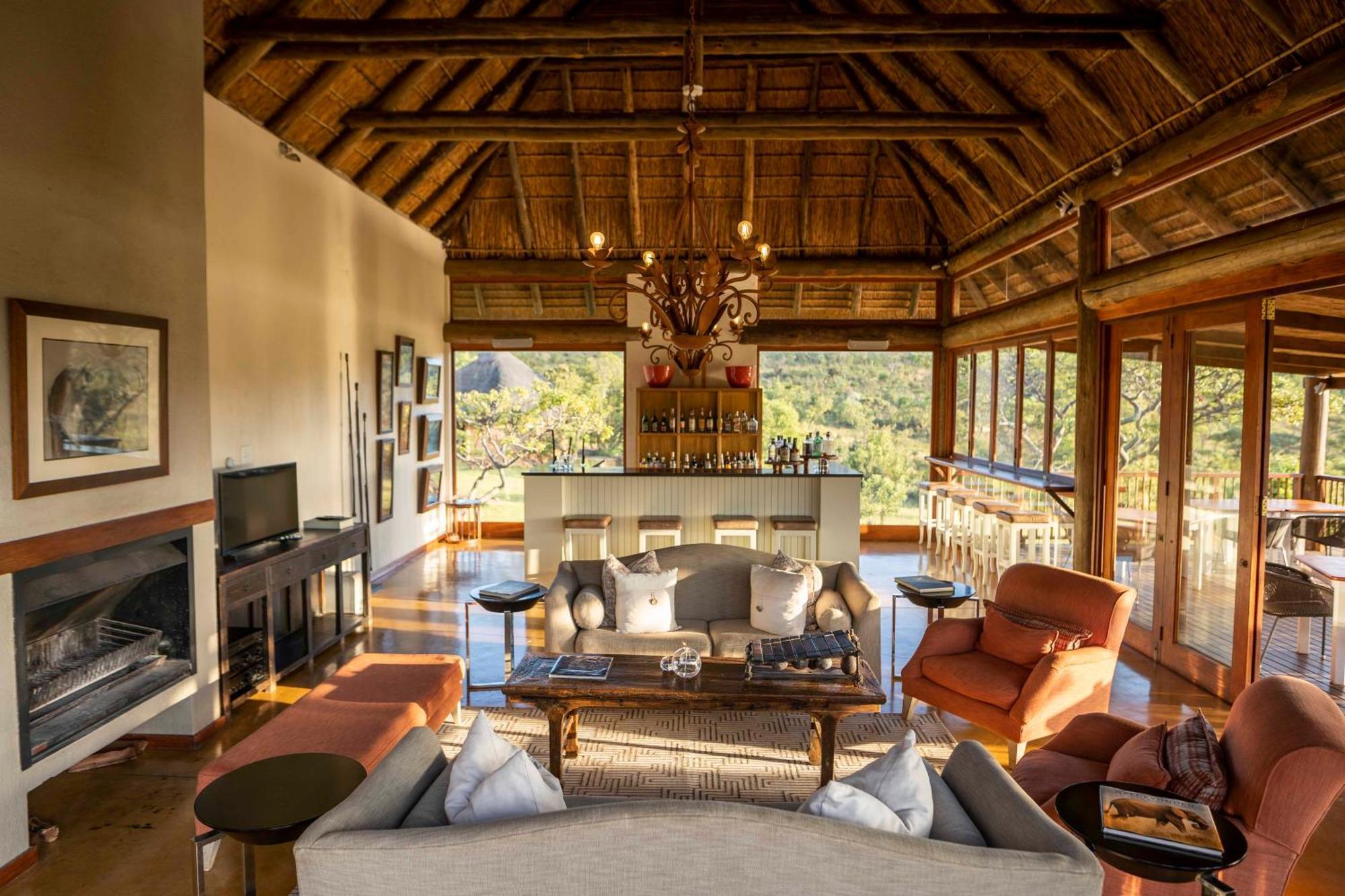 Ekuthuleni Lodge Strand Dış mekan fotoğraf